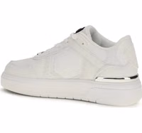 أحذية رياضية بيضاء من جلد العجل 3