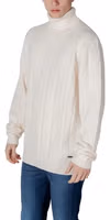 Cream Polyester Turtleneck 2