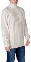 Cream Polyester Turtleneck 3