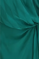 فستان سيلك بتصميم ثنائي الألوان 3