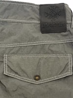 بنطال رجالي أخضر من نسيج تقني 3