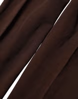 جوارب نايلون بني طويلة 1