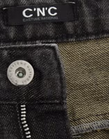 Gray distressed jeans 5