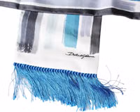 وشاح حريري مخطط بالأبيض والأزرق بشرّابات 3
