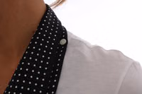 White Cotton Black Silk Scarf Top T-shirt 3