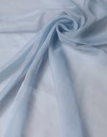 لفحة حريرية زرقاء فاتحة للعنق والكتفين 200cm x 130cm 2